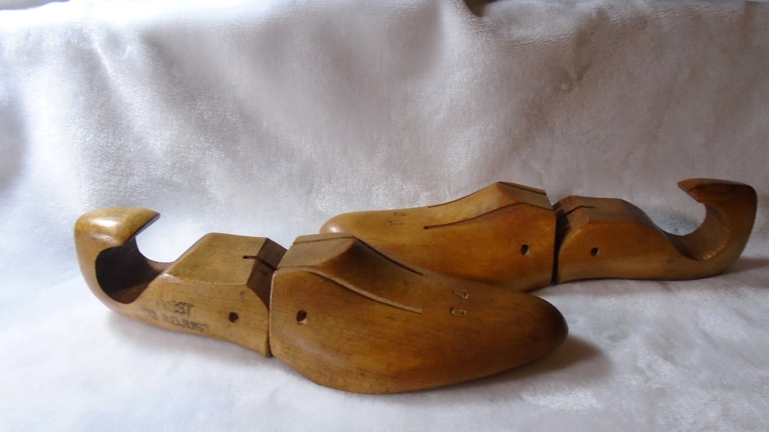 Shoe Tree Antique Shoe Stretcher Vintage WOOD SHOE TREES Keeper
