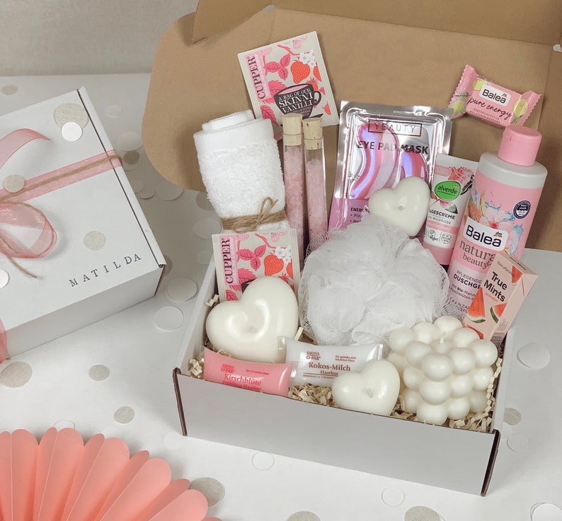 Personalisierte Geschenkbox Wellnessbox Pink für Geschenk Muttertag Geburtstag Wellness Gift Hochzeit in 3 Varianten für Freundin Frauen102 Geschenkbox L