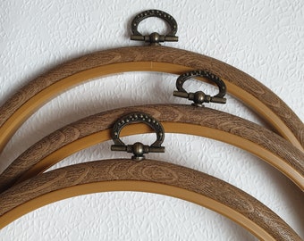 Embroidery Flexi Hoop Round Cross Stitch Display Wood Effect in 4 Sizes