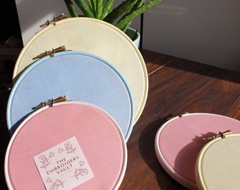 Ready to Stitch Pastel Embroidery Quality Painted Hoops with matching 100% Cotton Fabric with 5 sizes ( 4" ,5" ,6" ,7" ,8" ) , Made in UK