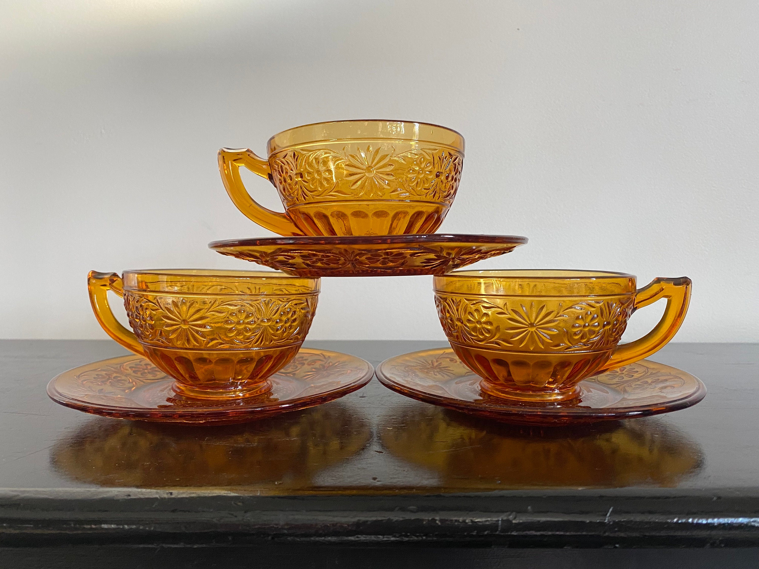 Volarium Glass Tea Cups and Saucers Sets, 6 PCs Clear