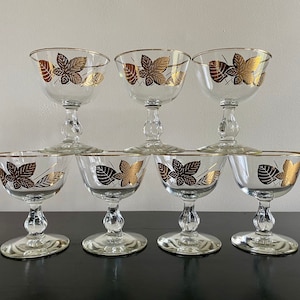 Vintage Libbey golden foliages wine glasses, Set of seven, Gold leaf glass set, Midcentury bar glasses