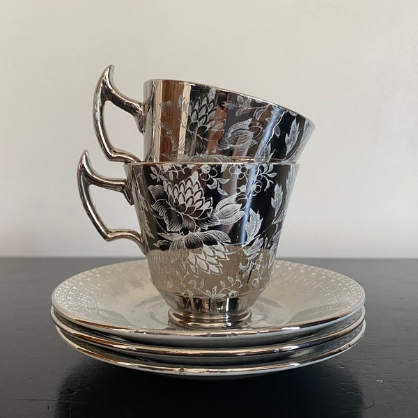 2 Vintage Wedgwood Etruria "Tonquin silver luster" demitasse cups and 3 saucers, Made in England, Silver and white Wedgwood cups