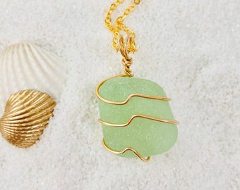 Seaglass necklace, gold wired seafoam seaglass necklace, seaglass necklace, sea glass jewelry, seafoam seaglass necklace, Puerto Rico glass