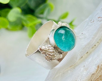 Real seaglass ring, size 8 seaglass ring, blue seaglass ring, beach glass ring, sterling silver, genuine seaglass ring, genuine seaglass