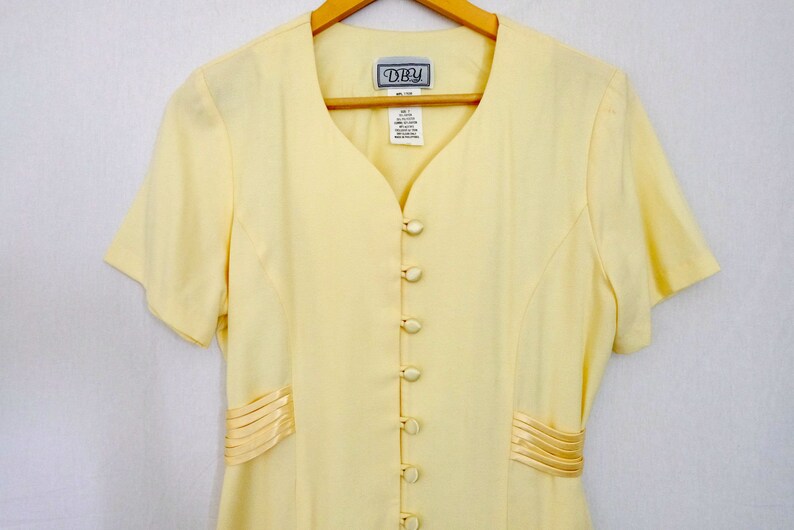 1980s vtg light yellow short sleeve long maxi dress