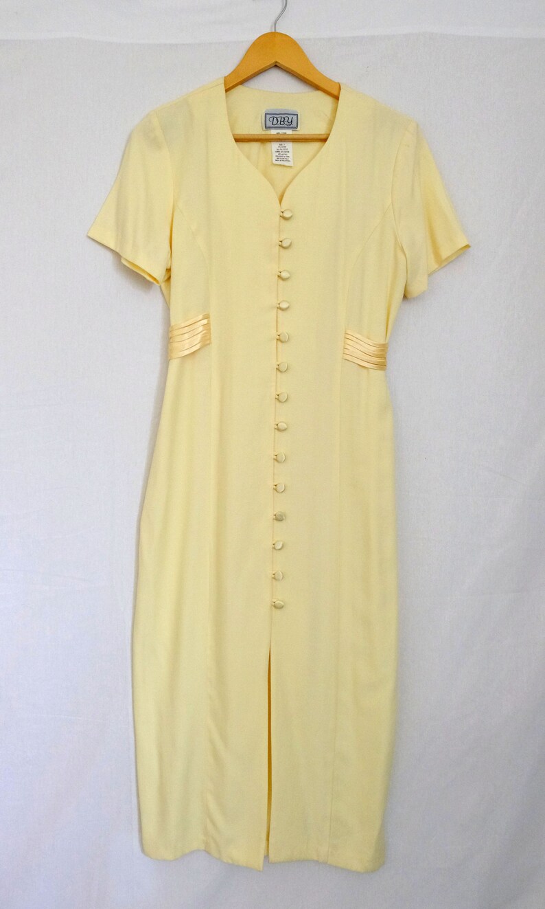1980s vtg light yellow short sleeve long maxi dress