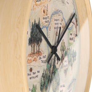 Reloj de pared: reloj de Winnie the Pooh, reloj de madera de cien acres, productos de madera de cien acres, regalos de oso Pooh para niños, regalo de guardería de Winnie the Pooh