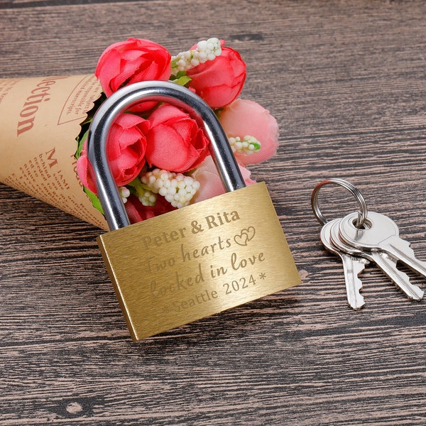 Brass love lock, Engraved Padlock for Couple, Anniversary Gifts for Boyfriend, lock with names and date, personalized gift, marinated Gift