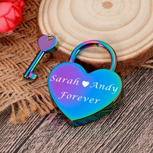 Lucchetto arcobaleno, lucchetto personalizzato, regali personalizzati, regali di anniversario, regalo di San Valentino per lui, regali per il fidanzato, regalo di nozze