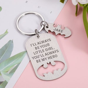 Personalized Daddy Keychain, Super Hero gift For Dad, Father&#39;s Day Gift for Daddy, Gift for stepdad,Gift for papa,fathers day gift from kids