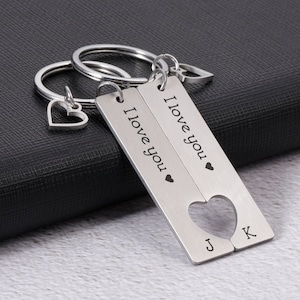 Portachiavi di coppia personalizzati abbinati, regalo personalizzato per fidanzato, fidanzata, regalo per marito moglie, ti amo, regali di anniversario per lui