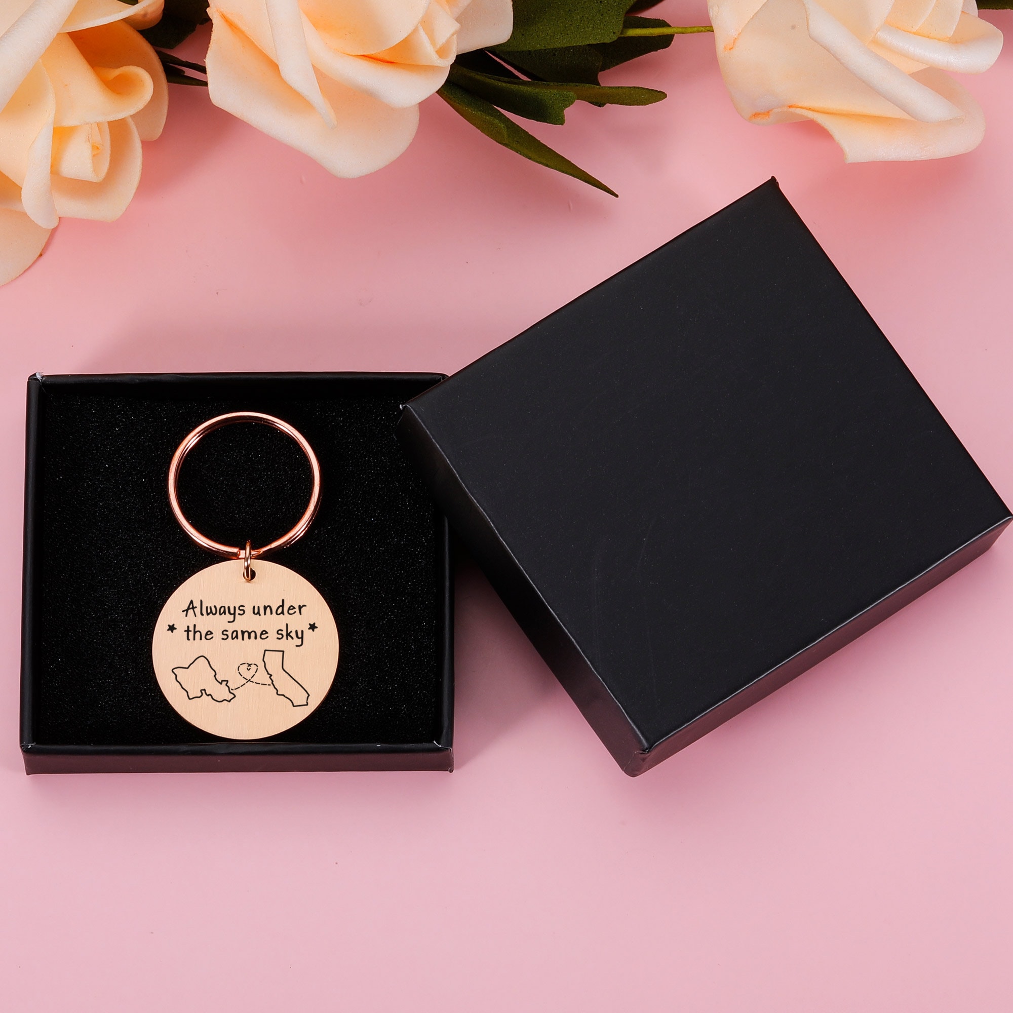 彼氏へのクリスマスプレゼント 遠距離恋愛のプレゼント、いつも同じ空