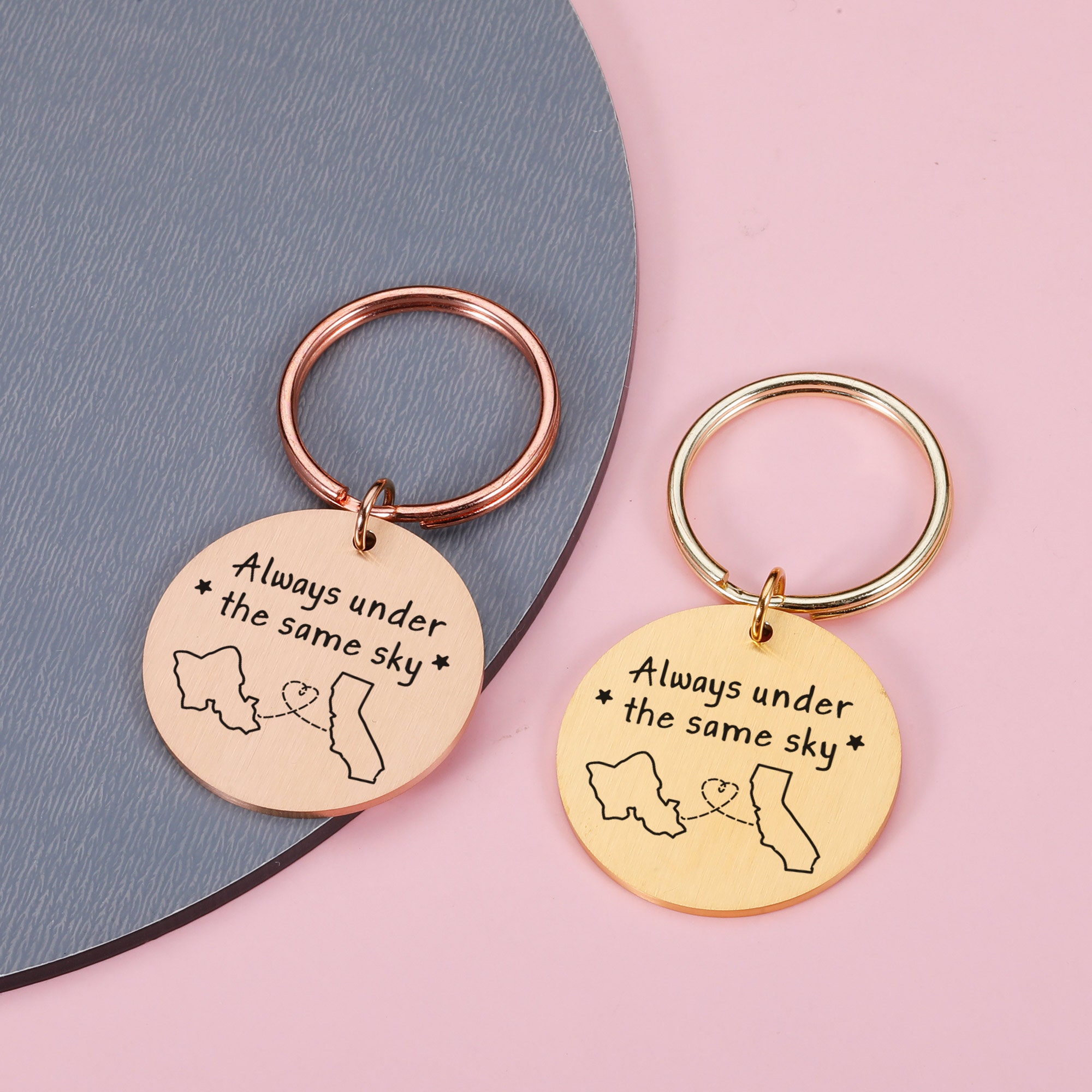 彼氏へのクリスマスプレゼント 遠距離恋愛のプレゼント、いつも同じ空