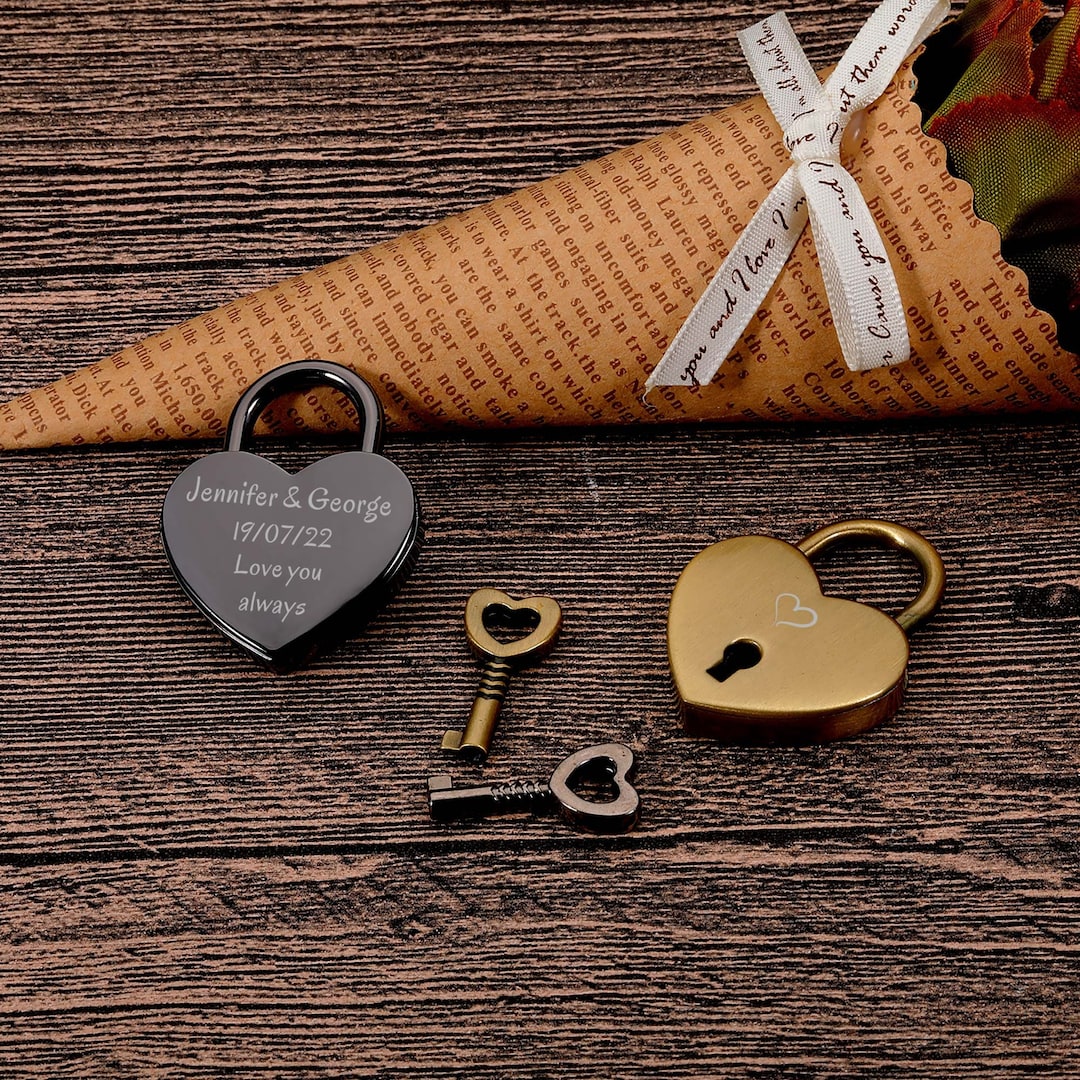 Personalised Padlock Wedding Annivesary Gift Present Love Lock