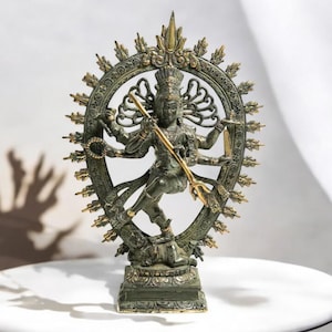 シヴァ神　置物　銅像　メタル彫刻　ヒンドゥー教　ヨガ　ブロンズ　真鍮 Amazon.co.jp: ヒンドゥー教の神 シヴァダンシングシヴァ ラージ