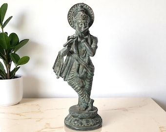 Statua antica di Krishna in bronzo verde, divinità indù, decorazione per la stanza (61 cm)