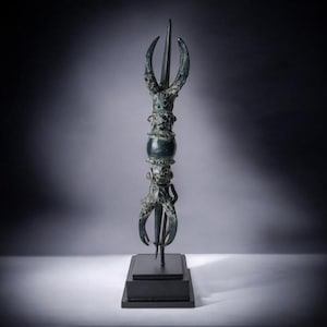 Bronze Vajra Dorje Thunderbolt Statue, Hindu Decor (13 Inch) image 1