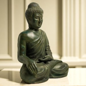 Meditating Buddha 17 Inch / 43 cm, Buddha Statue, Buddha Figurine, Room Decor, House Decor, Birthday Gift, Gift for Her, Housewarming