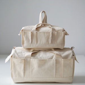 Traveller Bag Canvas Bag Traveller Duffle Sewing Pattern Bag PDF Pattern TWO SIZES image 2