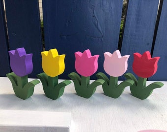 FARMHOUSE Wooden TULIP flower spring decor, Stand Up, chunky wood