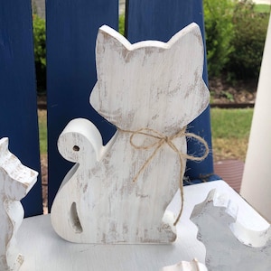WOOD CAT, book ends, rustic farmhouse kitties, cat lover decor