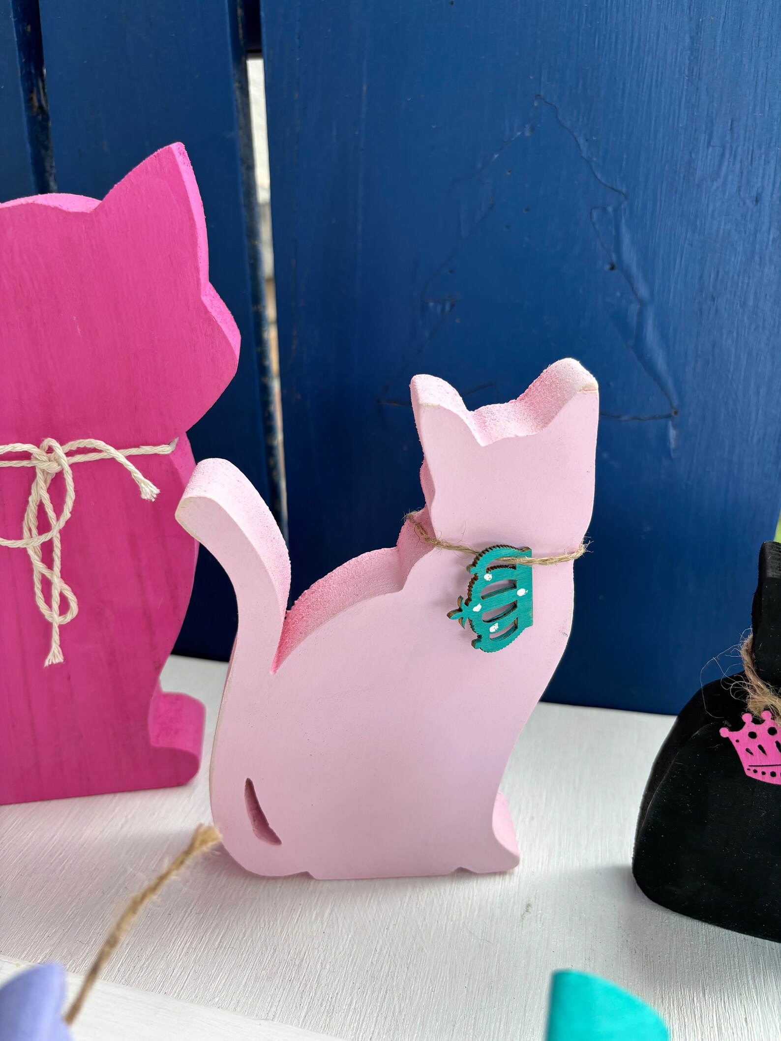 Wood CATS / Painted Rustic Cats, Farmhouse Decor - Etsy