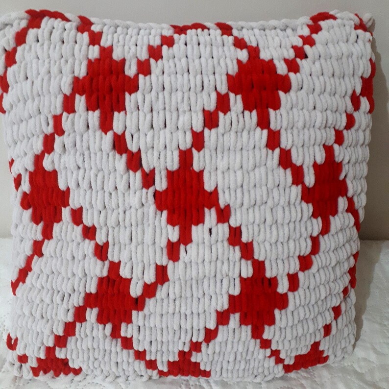 Chunky Knit Pillow Cover Red White Geometric Sofa Cushion, image 5