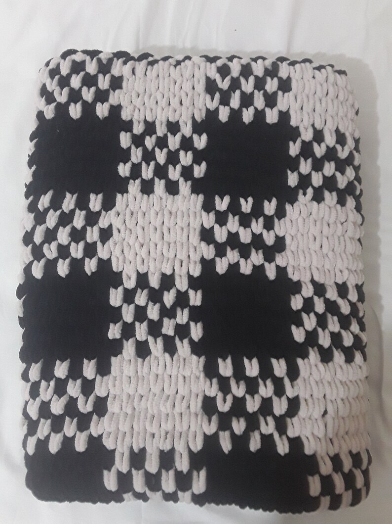 Buffalo Jump White Hooded Blanket main image 1