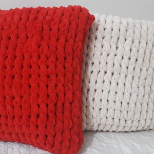 Cuscino per divano rosso e beige lavorato a maglia, cuscini per il soggiorno, federe decorative all'uncinetto rosse e beige, copricuscini crema grossi moderni,