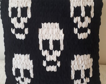 Halloween skeleton throw pillows, Skull pattern pillowcase, knitted skull design cushion, sugar skulls home decor, Happy Halloween Gift