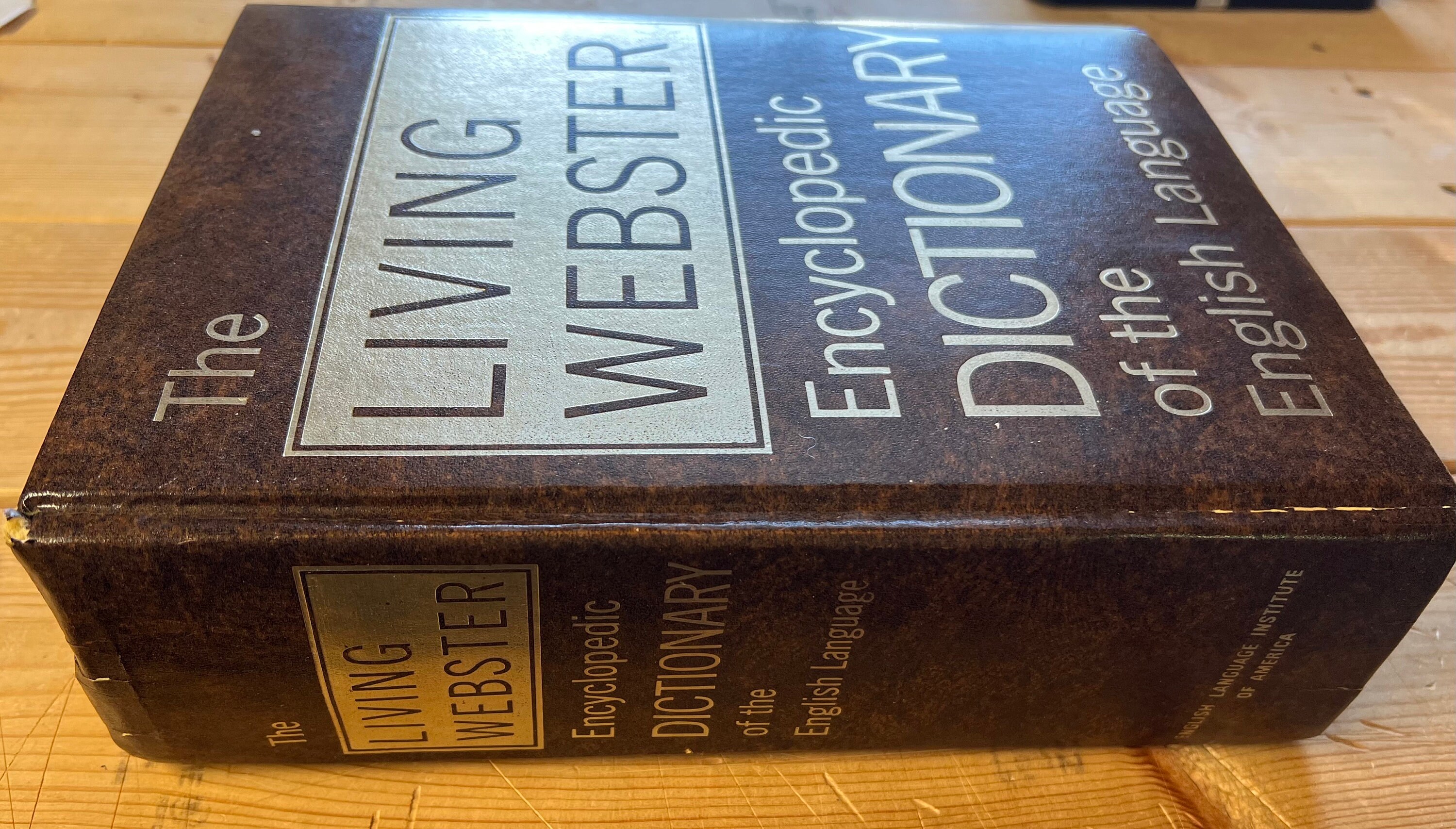 1977 the Living Webster Encyclopedic Dictionary of the English