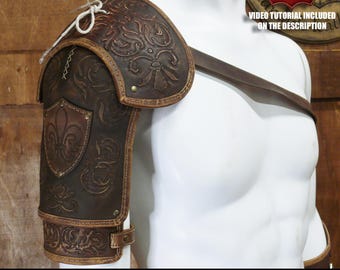 Shoulder pad Leather pattern | Steampunk LARP musketeer | DIY instructions