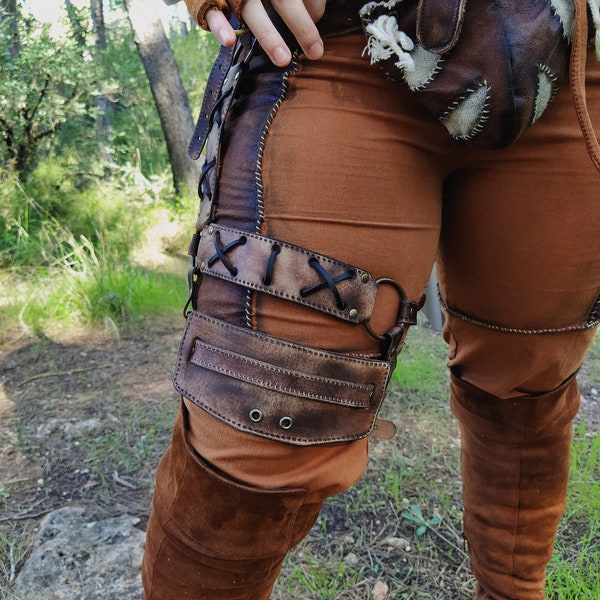 Witcher LARP leg harness leather armor rogue stuff holder fantasy roleplay thief ranger modular system