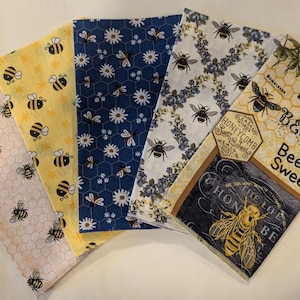 Dinner Napkins - Bee Themed