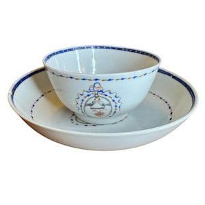 Antique Chinese Export Armorial Tea Bowl & Saucer Late 18th Century