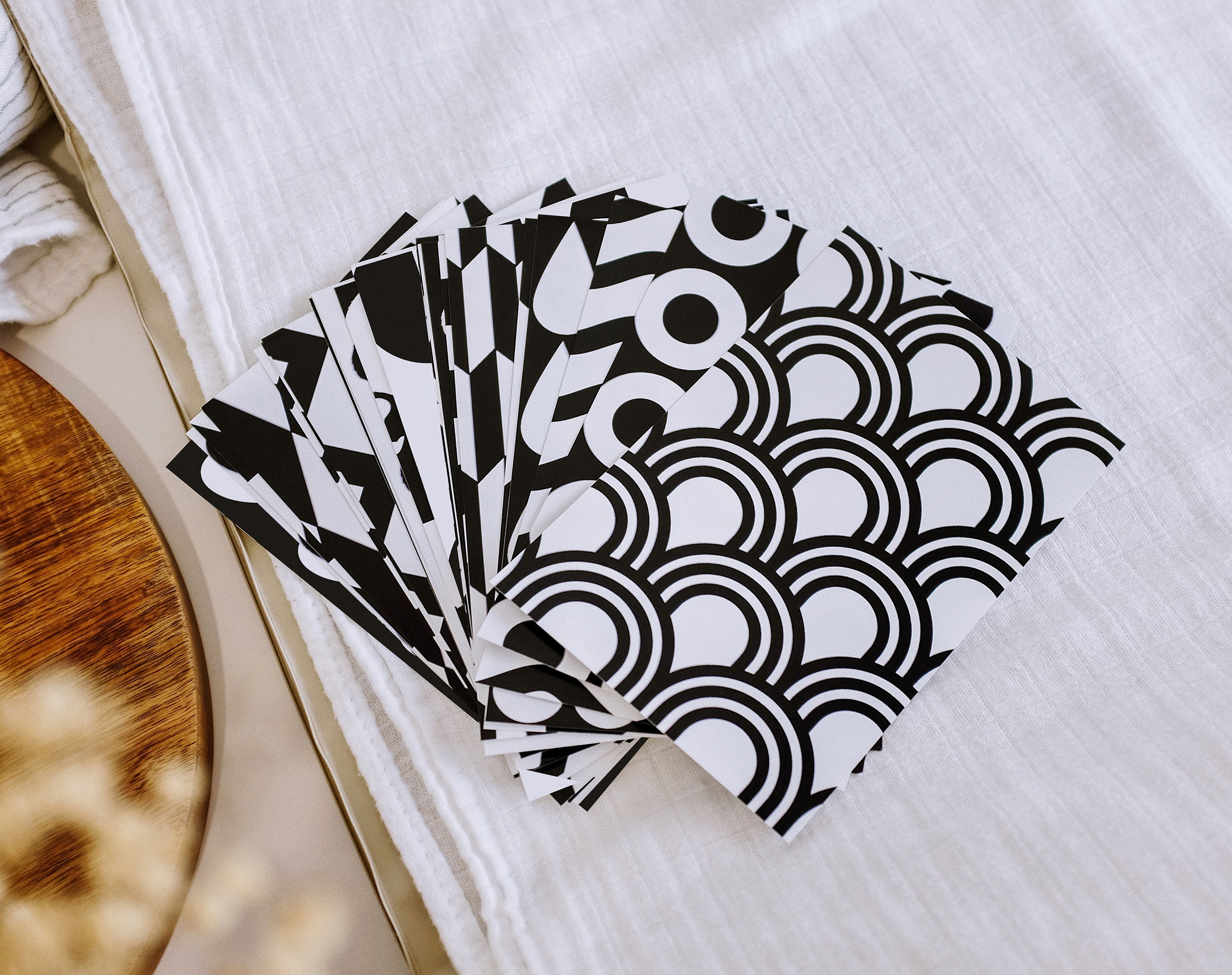 28 Printable Black &amp; White Baby Cards , High-contrast Flash Cards ...