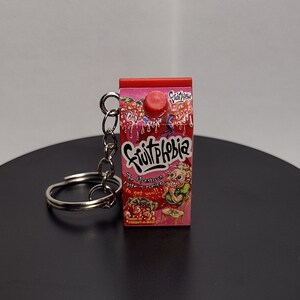 Llavero de Wacky Packages Minis / Llavero de Fruitphobia / Charm de Whacky Package / Mini llavero / Mini llavero de comida / Regalo de broma /