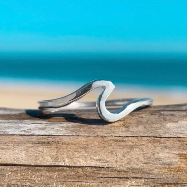Sterling silver wave ring  size 8 wave jewelry