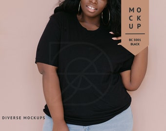 Bella Canvas 3001 Schwarzes T-shirt Mockup: Plus Size Modell (Digitaler Download)