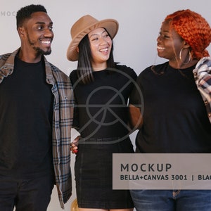 秋のモックアップ | ブラック、Bella Canvas 3001 Tシャツ、グループ フレンズ モックアップ | 多様なモックアップ、アジア系黒人モデル シャツ モックアップ