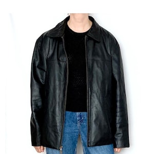 Veste noire en CUIR vintage avec fermeture éclair carrée / Taille S - L