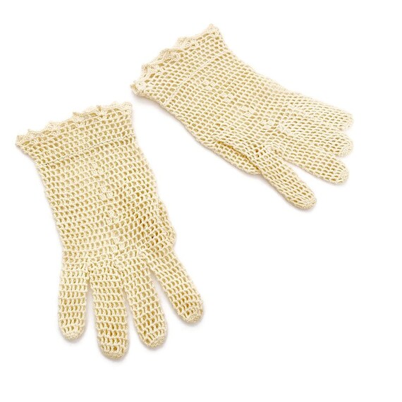 Vintage CROCHET Knit Cream Gloves - image 4