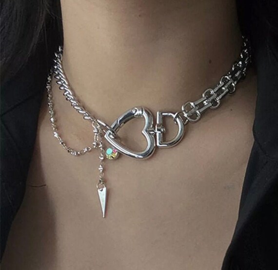 Heart Shape Choker Necklace for Women 