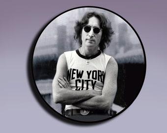 Decalcomania per auto - John Lennon a New York; Decalcomania per auto di John Lennon; Decalcomania per auto dei Beatles; Decalcomania dei Fab Four