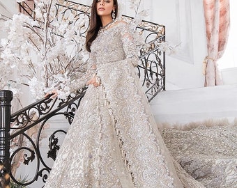 Pakistani Designer white Weddong long trail gown with heavy embroidery and Dupatta Beautiful zardosi Worked Pakistani Anarkali Dresses