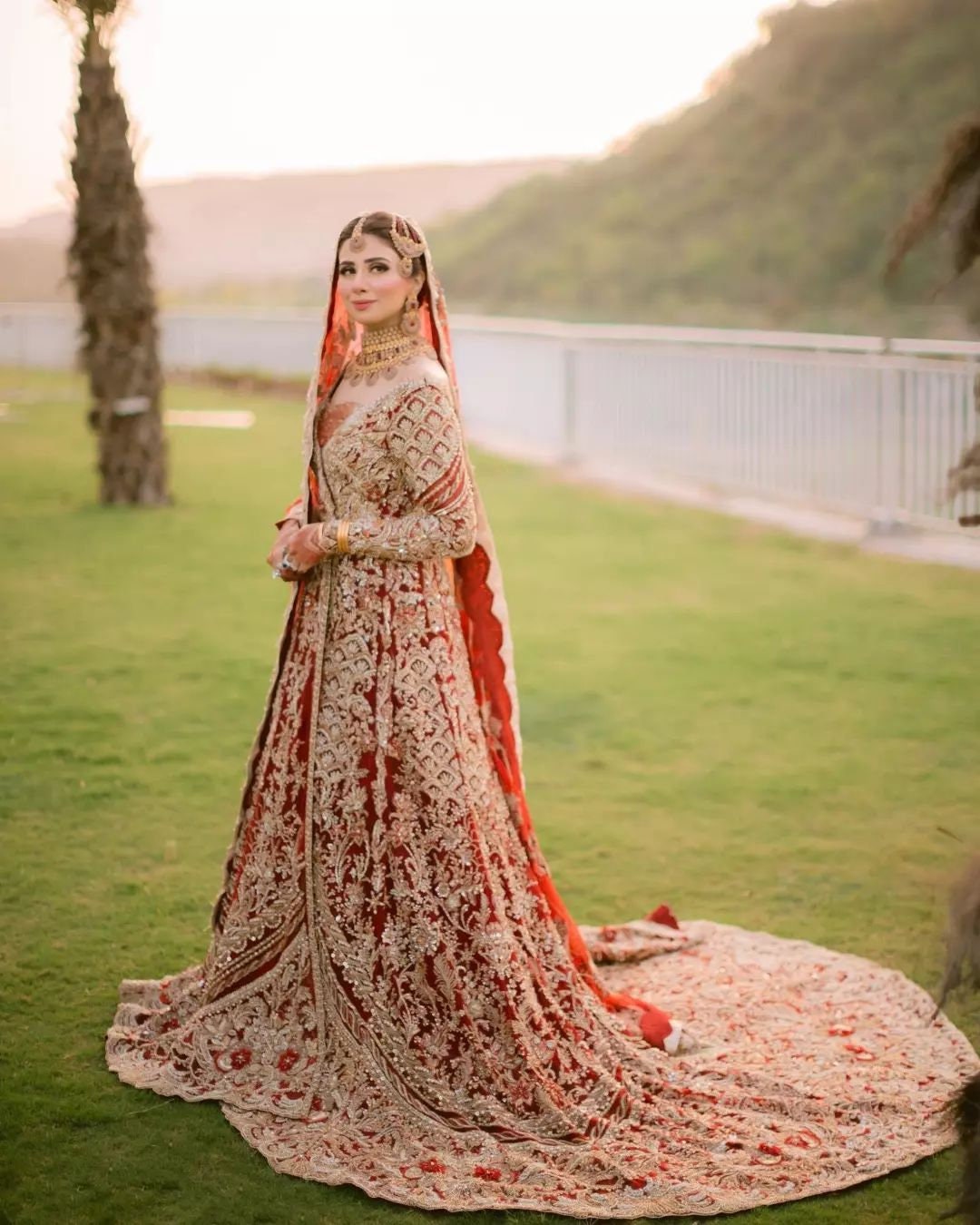 Designer Embroidered Pakistani Bridal Red Gown With Trail Etsy Uk