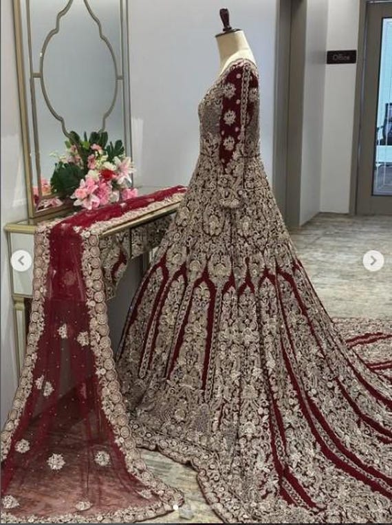 gold dress for mother of the groom Gold Sequin V-neck Floor Length Mother of the Bride or Groom Dress main image 1