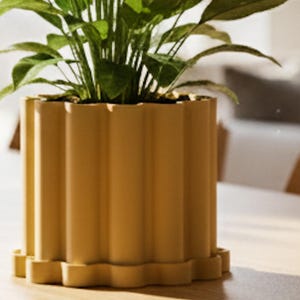 8 Inch Funky Plant Pot in Mustard Yellow with drainage and drip tray for Plant Shelf, Mid Century Modern Style, Funky Flow