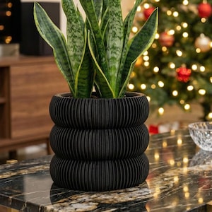 Bubble Plant Pot With Drainage and Saucer, Rib, 21 Colors and 5 Size Options, 3D Printed Planter, Planter with drainage, Garden Accessories